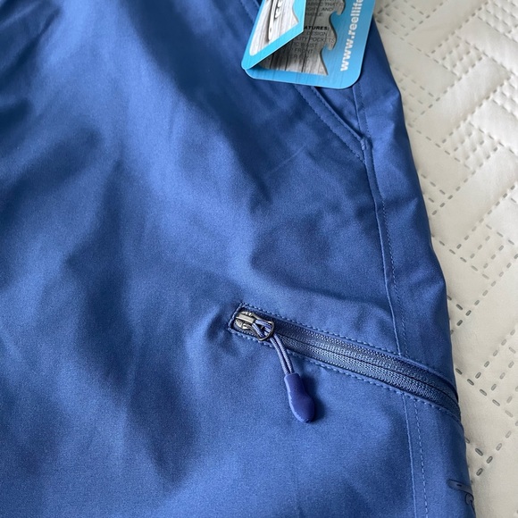 Mens XXL Real Life Hybrid Shorts NWT - Picture 5 of 8